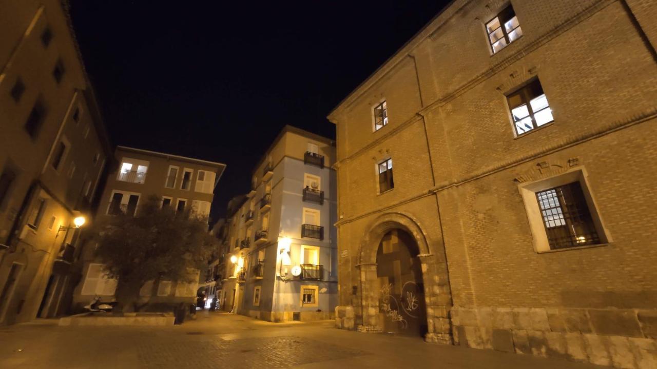 Apartamento Centro De Historias Saragosse Extérieur photo