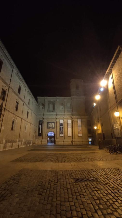 Apartamento Centro De Historias Saragosse Extérieur photo